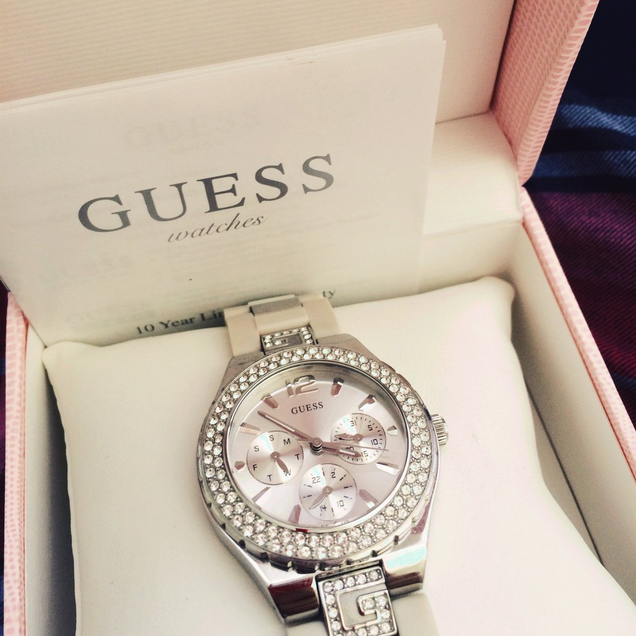 Genskie_chasy_Guess (31)